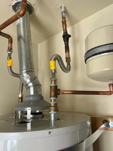 Water heater installation and plumbing repair in Olney Oaks